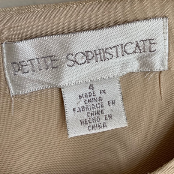 🆕 Silk Champagne Shift Floral Embroidered Dress - Picture 9 of 9